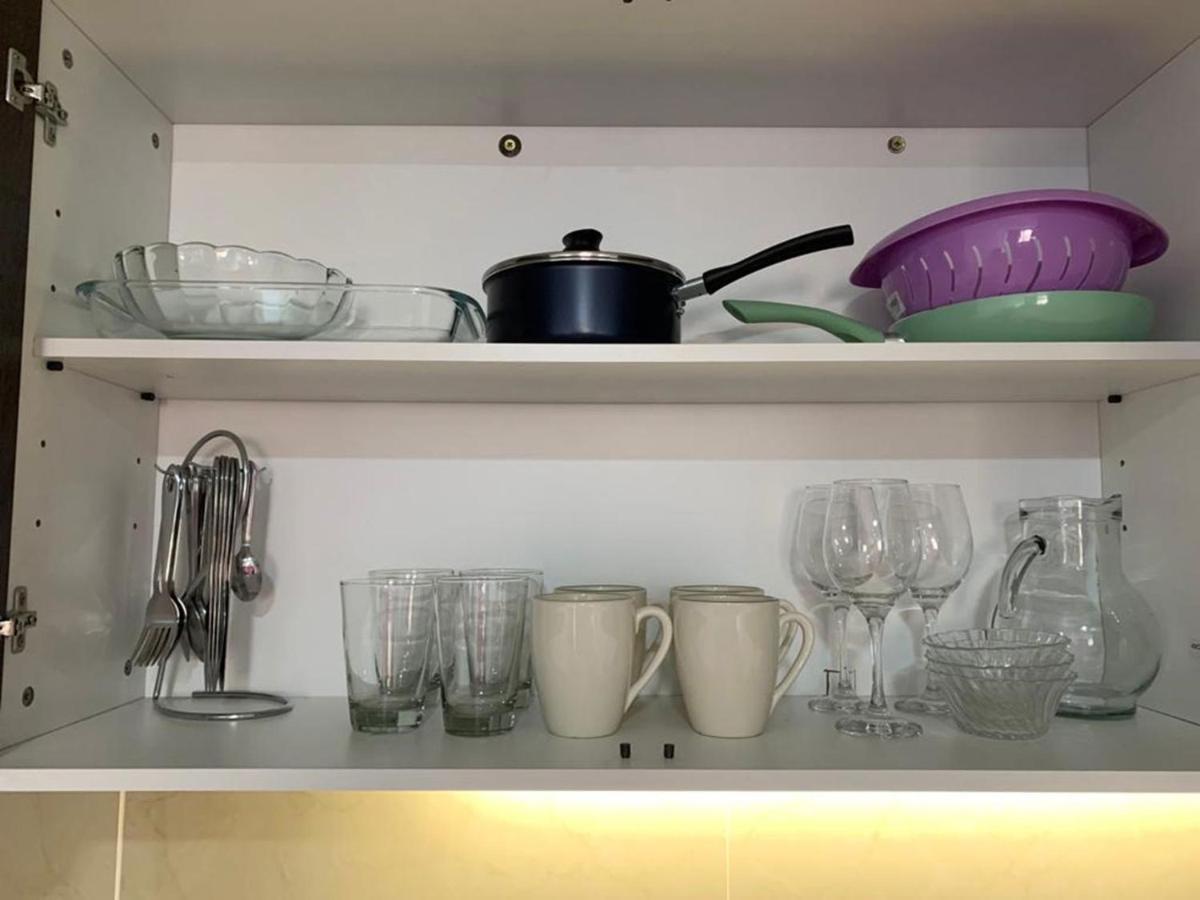 Departamento Monoambiente, A Metros De Peatonal Sarmiento Appartement Mendoza Buitenkant foto